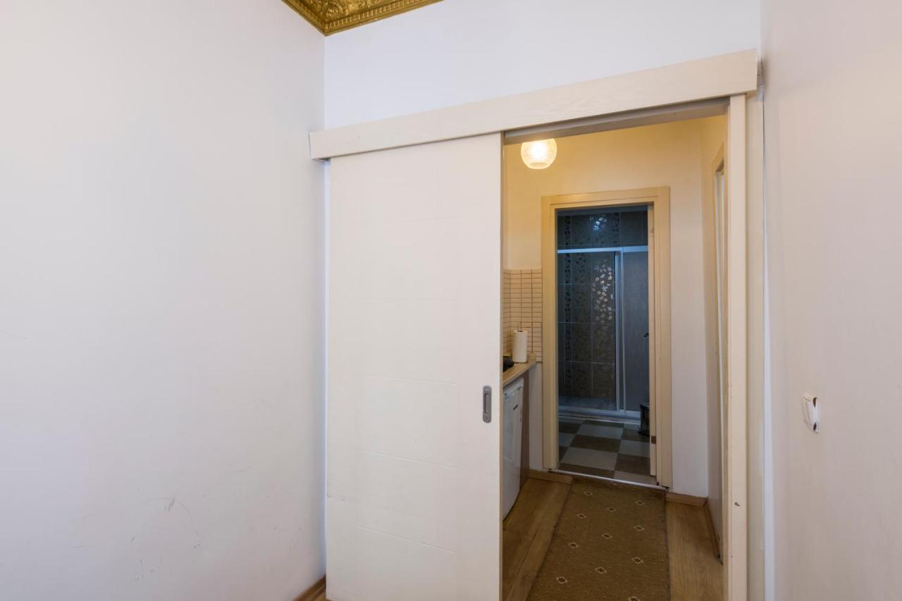 Punto Suite Estambul Exterior foto